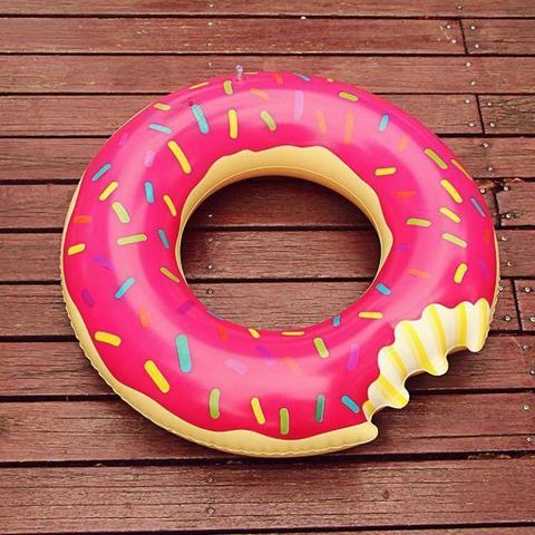 Надувной круг пончик розовый Donut 80см