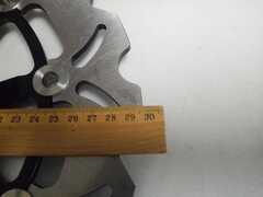 Диск тормозной передний лепестковый на Honda GL GOLD WING / VFR V-TEC / ABS / CBR RR / XLV VARADERO /