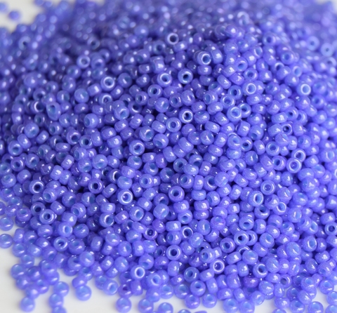 15/0 RR-1486 Dyed Opaque Bright Purple