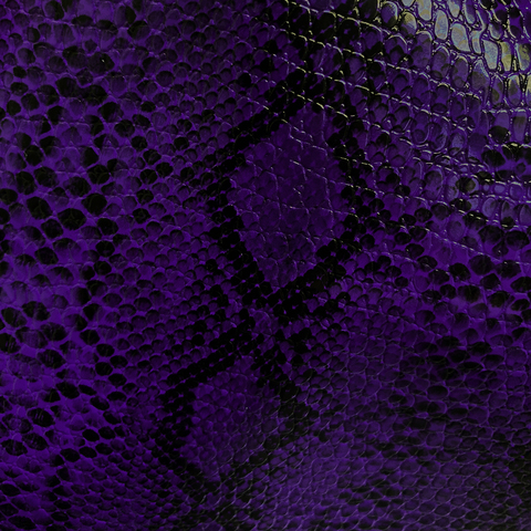 Кожзам Змея 22*30 см, темно-фиолетовый