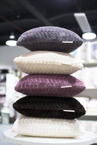 Наволочка 45х45 Sofi De MarkO Орфей шоколад