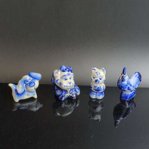 Набор из 4 статуэток Петух, собачка, кот, обезбяна. Гжель, фарфор, роспись