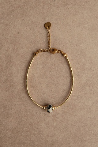 Браслет из золотого бисера с яшмой