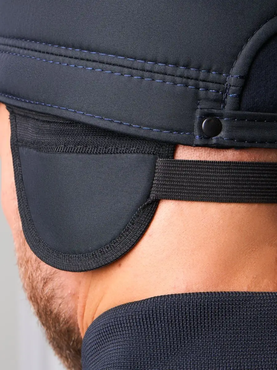 Кепка немка утепленная с ушками плащевка