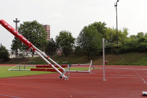 Подъемник для ворот клетки Polanik CGL16-3