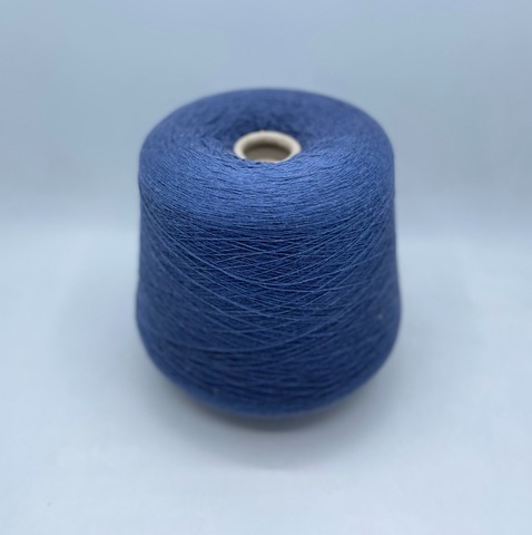 Бобинная пряжа (пр.Италия),1500м/100гр, 80% шерсть, 20% полиамид , цвет-Светло-синий арт.31201