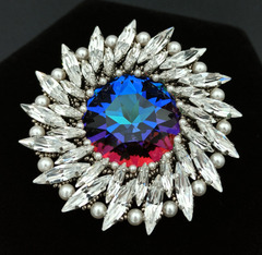 Мастер-класс по броши Eclipse