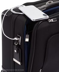 Чемодан Compact/Black