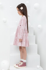 платье  для девочки  КР 5788/розовый лед,кружевные цветы к433