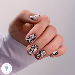 ПЛЕНКИ NAIL WRAPS HISSER