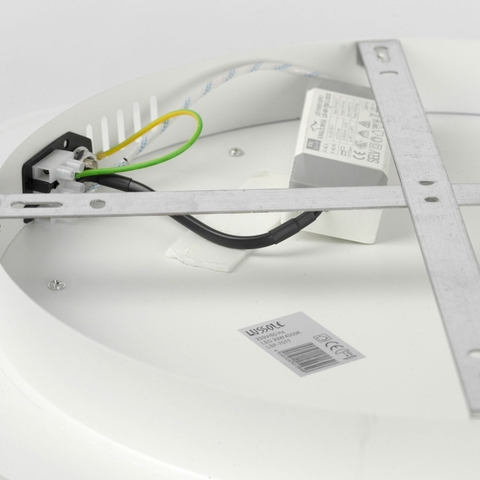 Потолочный светодиодный светильник Lussole LSP-7077