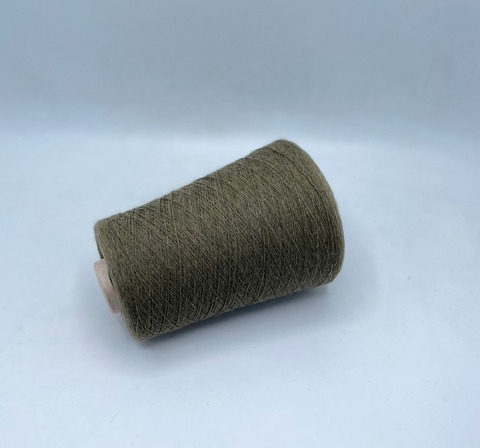 Бобинная пряжа (пр.Италия),1500м/100гр, 80% шерсть, 20% полиамид , цвет-Хаки, арт.31478
