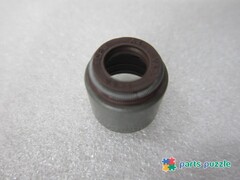 Колпачок маслосъемный / SEAL АРТ: U20406140