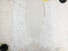 Воротник, р. 31х13 см, молочный