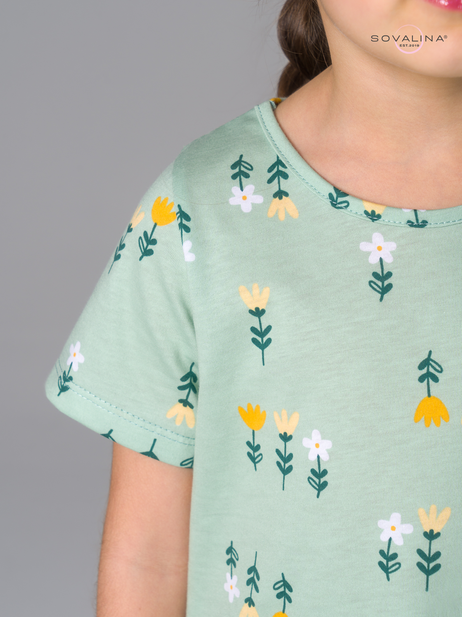 Костюм Актив цветики на оливке-изумруд