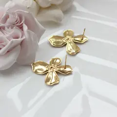 Серьги пусеты Цветы с эмалью, голубой, 30*27 мм, сталь, позолота, СГ028