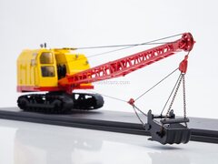 Excavator E-10011 yellow-red 1:43 ModelPro
