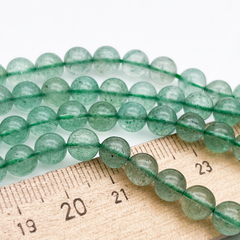 Авантюрин бусины (кварц с фукситом), диаметр около 6,5-6,7 мм, цена за 14-15 шт (1/4 нити)