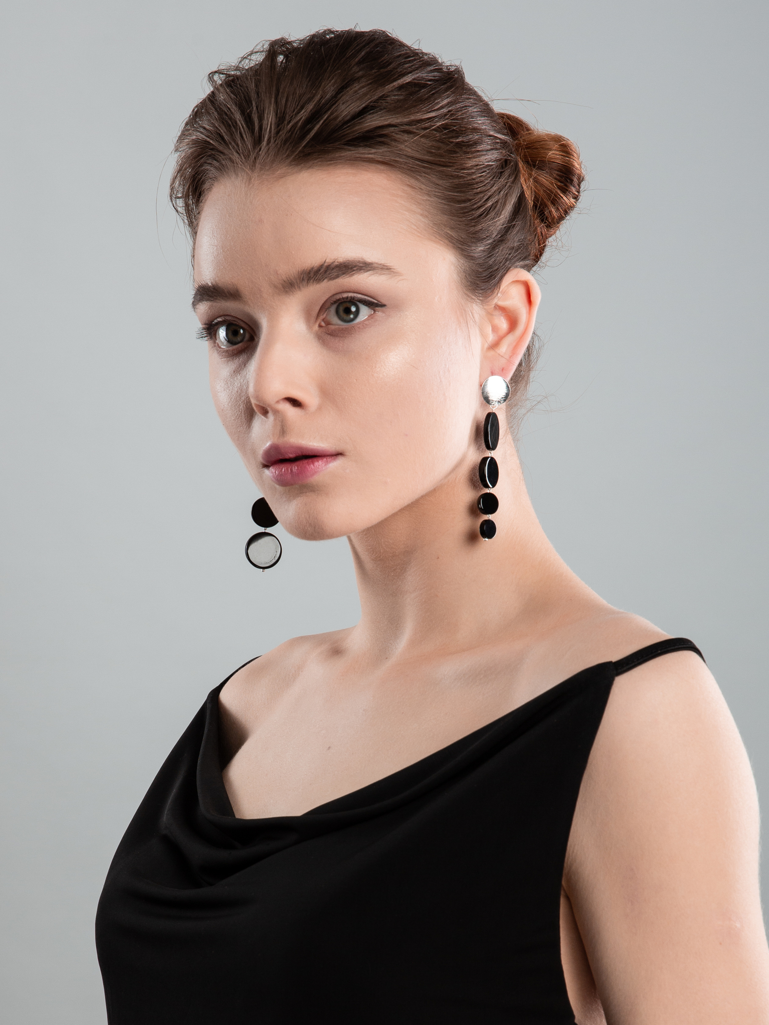 Серьги асимметричные из агата