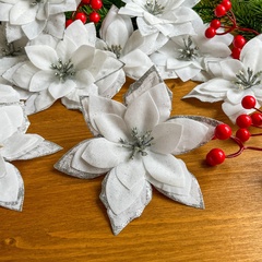 Пуансеттия (рождественская звезда) искусственная, бархатная, БЕЛАЯ с блесками, 1 шт - 15 см, набор 10 голов.