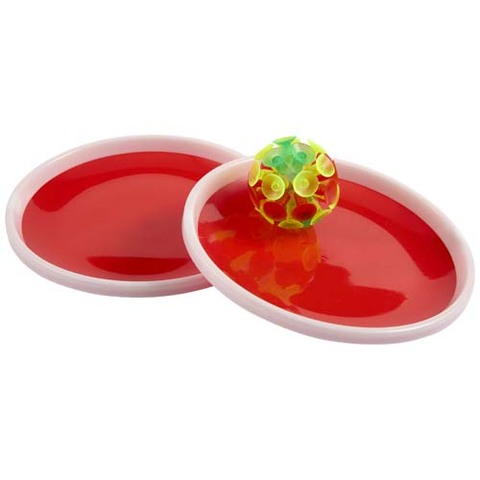 Flicka игра с перекидыванием мяча