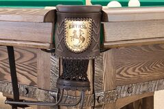 Бильярдный стол для пула 