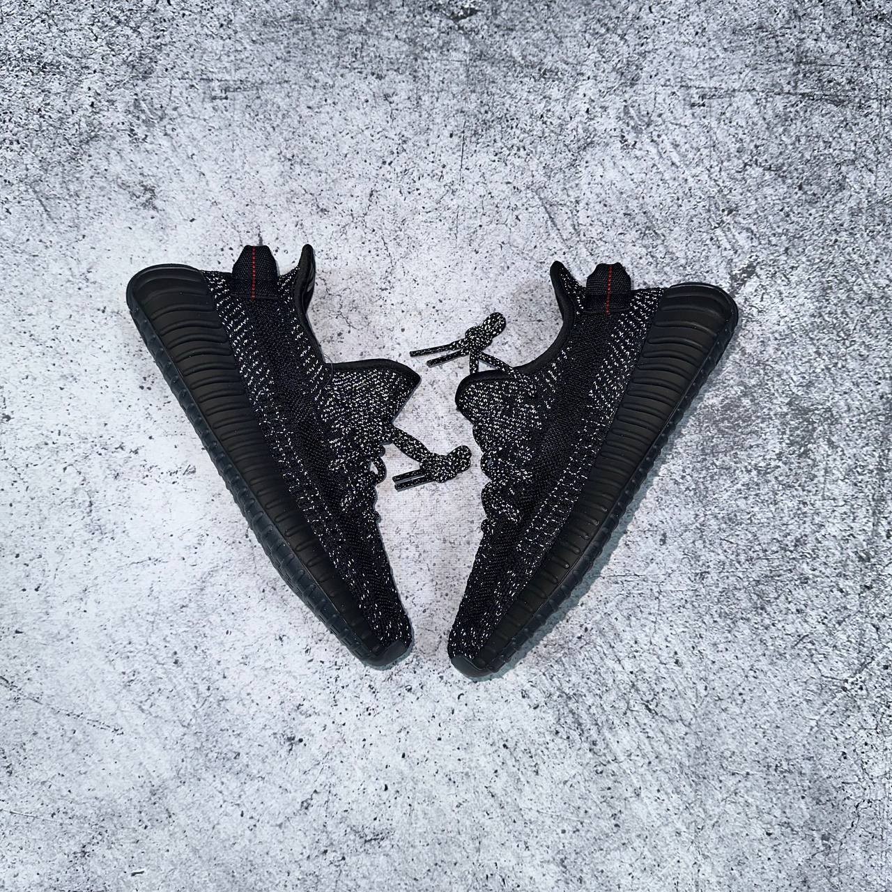 Yeezy boost 350 full black online