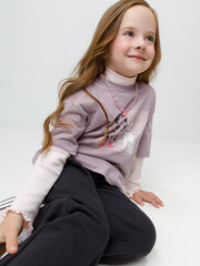 фуфайка  для девочки  КР 302866/сиреневый 3304 к617
