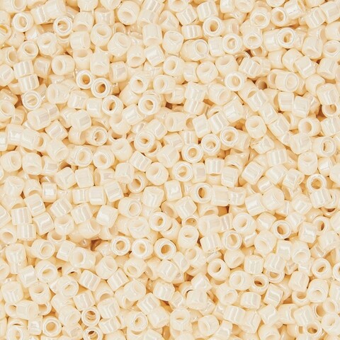 Японский бисер TOHO Treasure (№123), жемчужный глянцевый