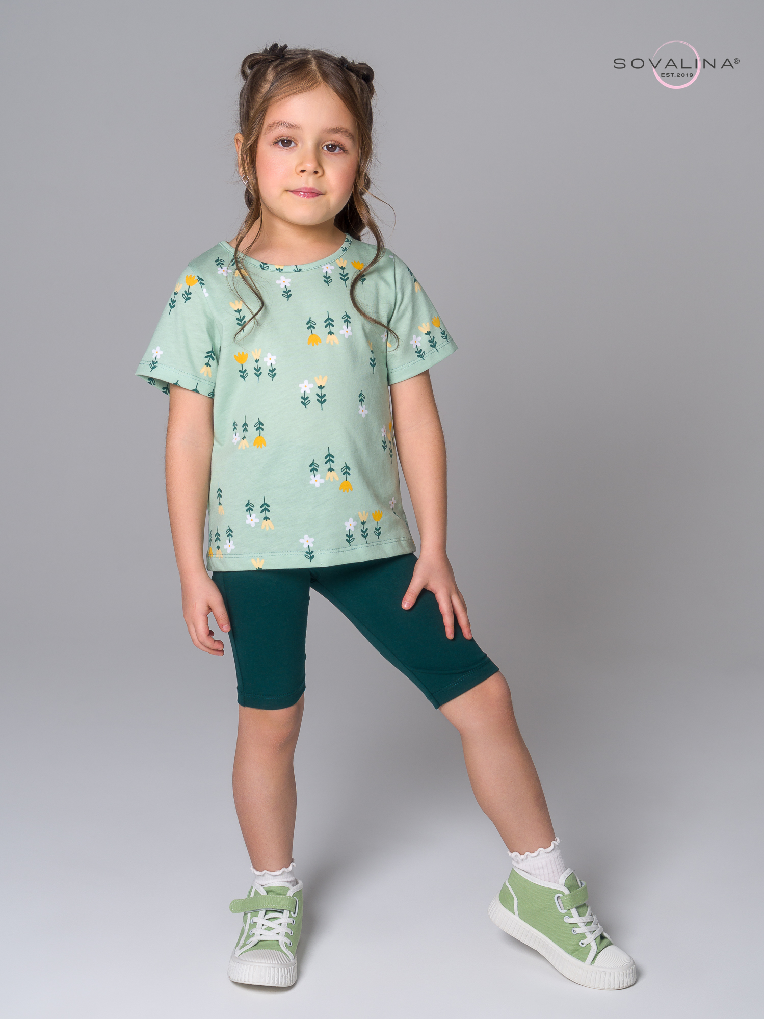 Костюм Актив цветики на оливке-изумруд