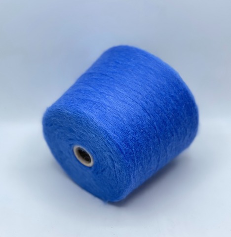 Ilaria Caleziano, Cigno, 1000м, 50% кидмохер, 20% шерсть, 30% полиамид, цвет-Голубой(526/16/108) арт.37414