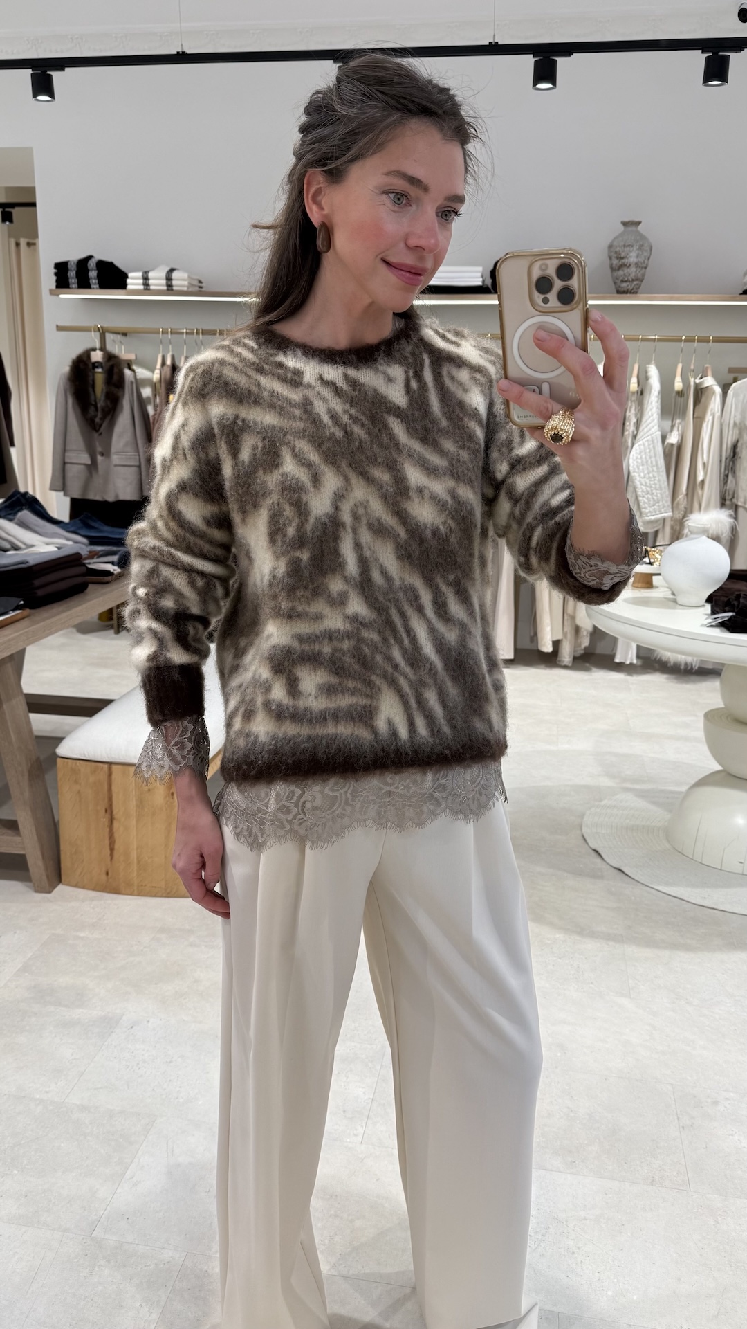 Кольцо с натуральным камнем тигровым глазом