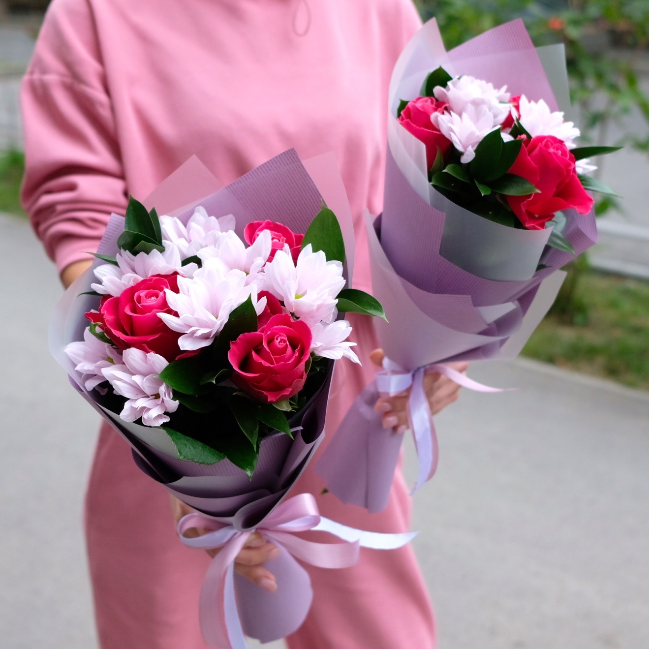 Букет из роз и ромашковой хризантемой c - купить в Йошкар-Оле за руб.