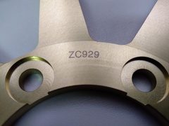 Диск тормозной передний лепестковый на Aprilia, BMW, Ducati, Yamaha, KTM, MOTO GUZZI золотой