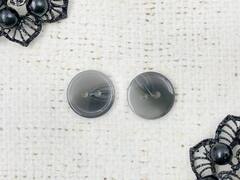 Пуговицы, d 1,8 см, 2 прокола, серый