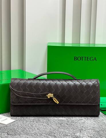 Клатч Bottega Veneta Andiamo черный
