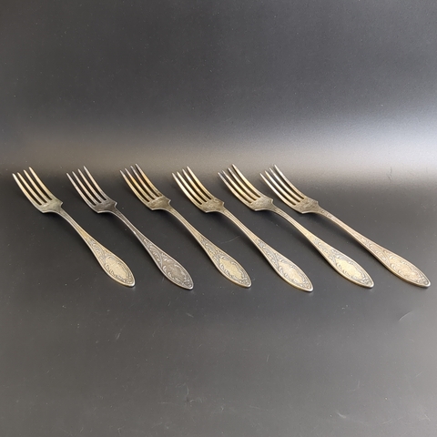 Набор из 6 столовых вилок Пламя - мельхиор - МНЦ - Кольугино - СССР