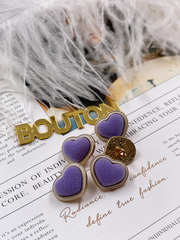 Пуговицы Сердечки бархатные фиолетовые