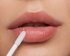 TF CTL21 Блеск для губ MAGIC ELIXIR тон 001 прозрачный