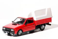 FSO Polonez Truck red-white 1:43 DeAgostini Kultowe Auta PRL-u #70