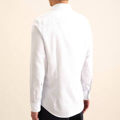 Сорочка мужская Seidensticker Shaped Fit 01.846117-13 в утончённую полоску