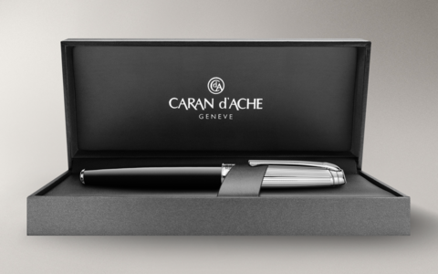 Ручка перьевая Caran d`Ache Leman, Bicolor Black Lacquer SP, F (4799.279)