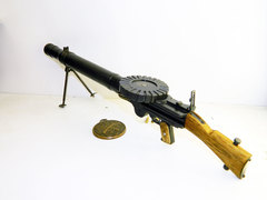 Miniature Lewis WW1 machine gun scale 1:4