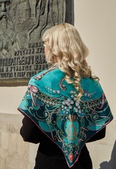 Платок «Яйцо Фаберже Ландыши» 100% шёлк изумрудный