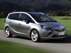 Чехлы на Opel Zafira C 2012–2019 г.в.