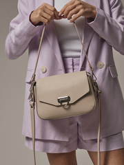 Сумка кожаная через плечо бежевый жемчуг