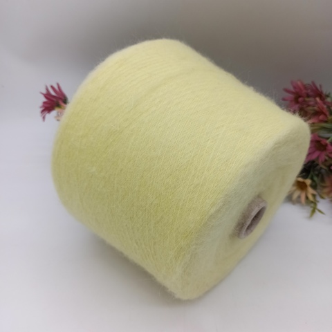 Julia Ritorcitura Fabiano 1500м/100гр Желтый сочный банан 18