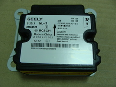 блок управления SRS (9 подушек) Geely Atlas  8037001600