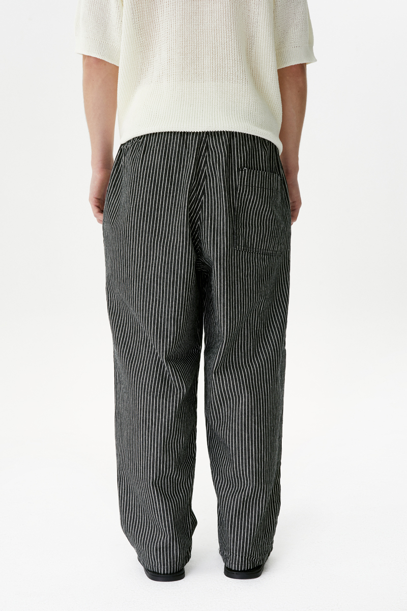 Черный хлопковый костюм в полоску Normie