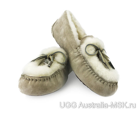 UGG Moccasins Anley Rivers Sand